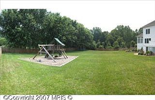 2nd image of 1917 Aquinas Dr