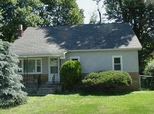 361 Devonshire Rd, Ypsilanti, MI 48198