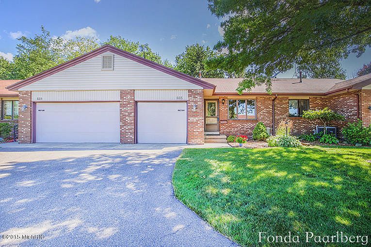 1st image of 665 Amberwood Dr SW