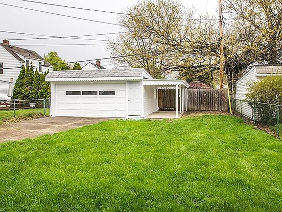 5th image of 3264 W 142nd St