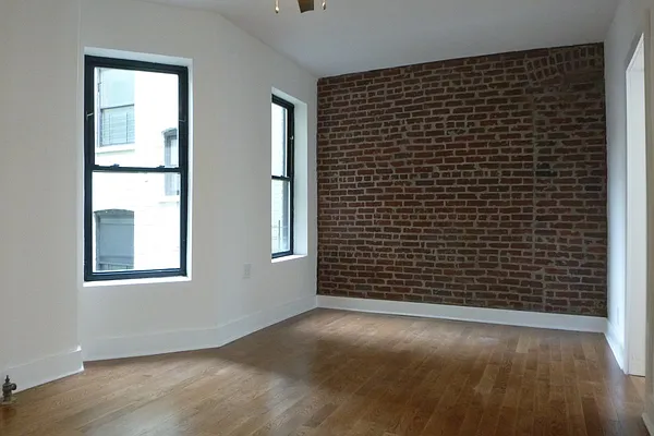 Rented by Bohemia Realty Group | media 10