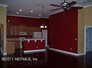 4th image of 552 Saint Claude Pl