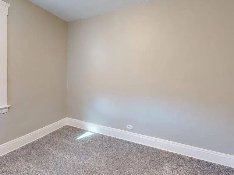 3065 W 105th St — Photo 5