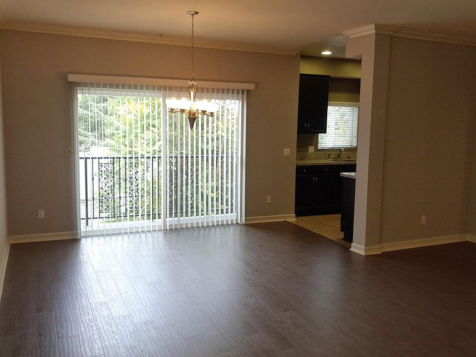 Beautiful Balcony Views from Dining Room, Living Room & Kitc