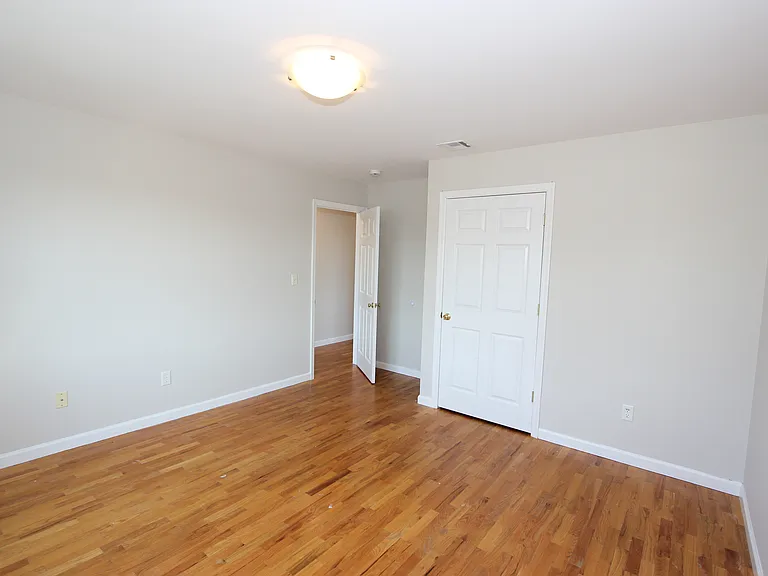 130 Orchard St #2 — Photo 10