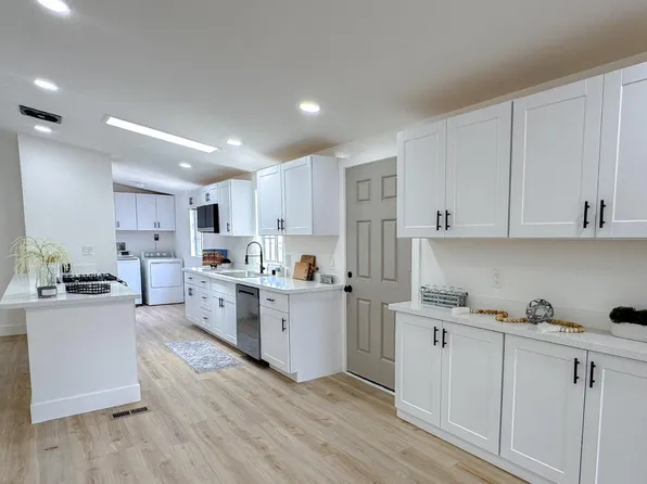7429 White River Ln #246, Sacramento, CA 95842