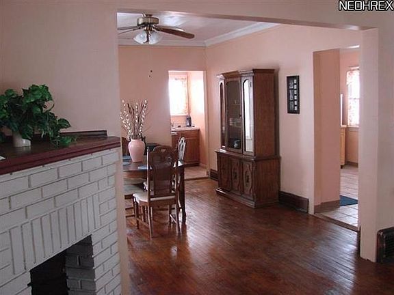 2nd image of 13508 S Parkway Dr