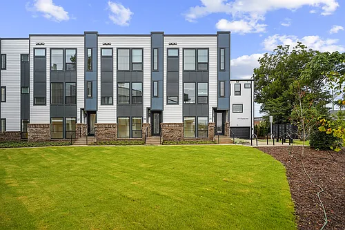 The Collection at Charles Townhomes for Rent in NoDa Photo 1