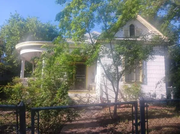930 Burnet St, San Antonio, TX 78202