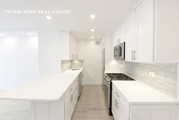 Rented by Peter Ashe | media 1