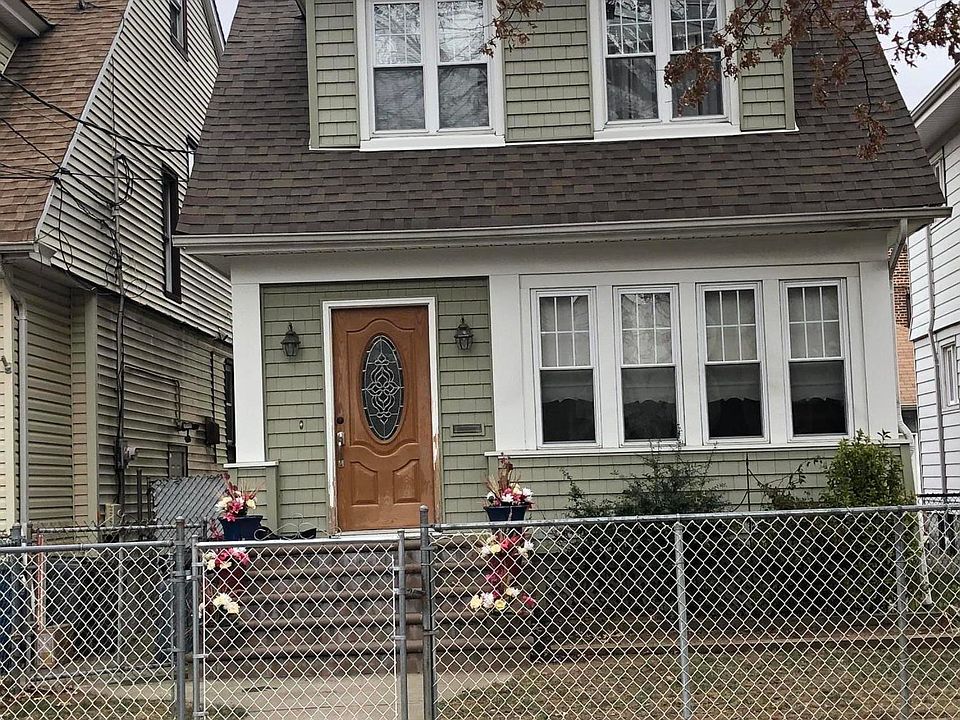 1st image of 77 Palmer Ave