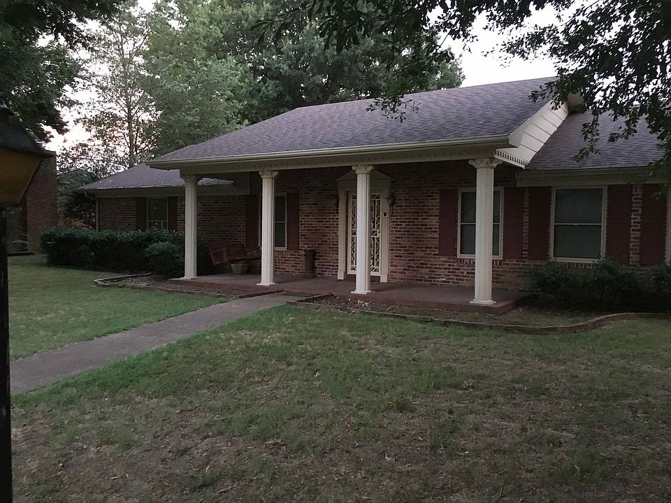 1st image of 2808 Mimosa Dr