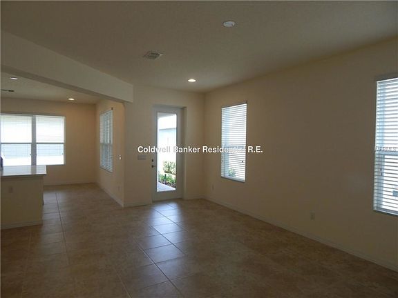 3rd image of 5608 Thomas Square Dr