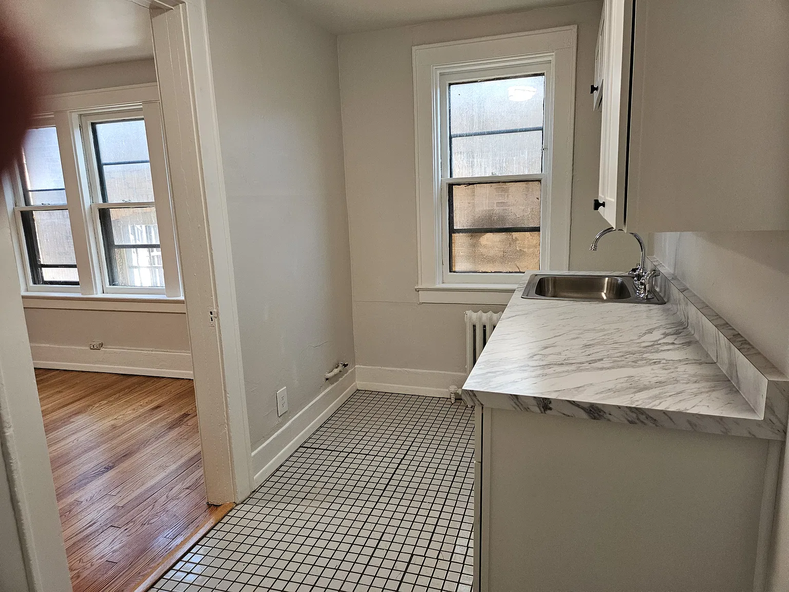 Stove and Refrigerator will be installed.