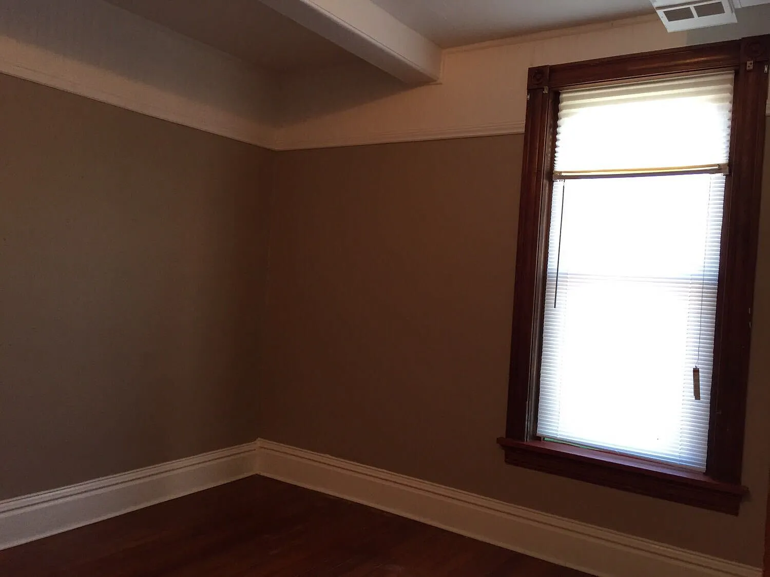 207 N 2nd St — Photo 3