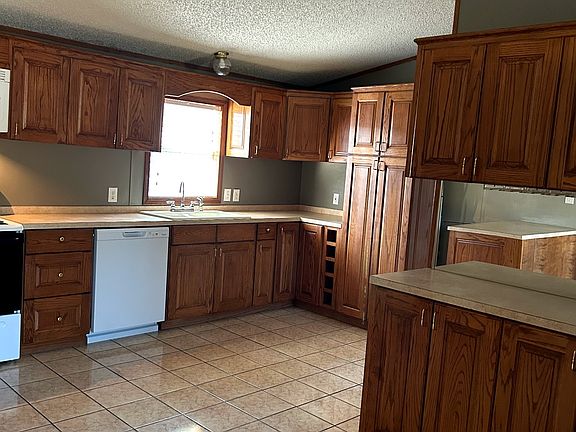 Huge Kitchen