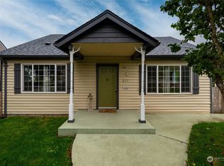 217 E Cedar St, Mount Vernon, WA