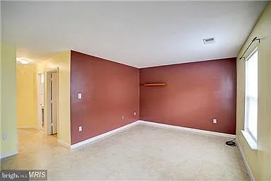 22932 Regent Ter — Photo 15