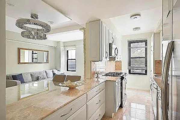 Rented by Corcoran | media 13