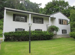 4 Reichelt Ter, Ansonia, CT 06401