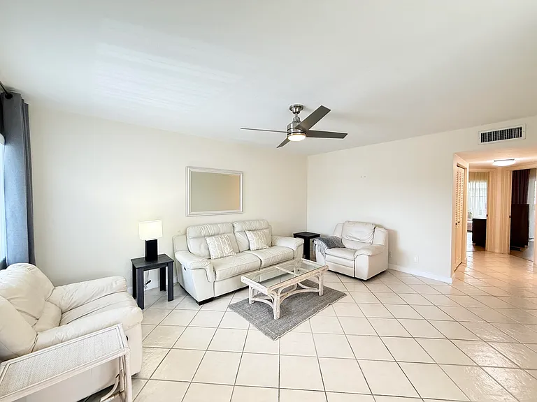 2880 Lake Osborne Dr #205 — Photo 10