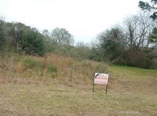 0 Mills St, Hitchcock, TX 77563