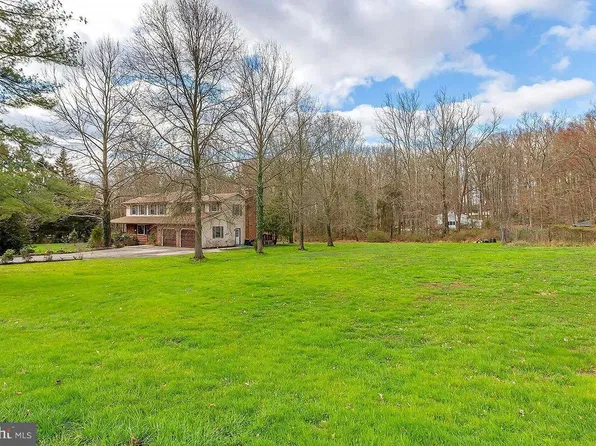 16 Laurel Ln, Pilesgrove, NJ 08098
