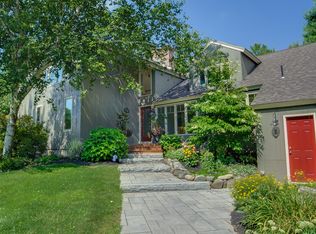 1075 Washington Rd, Rye, NH 03870