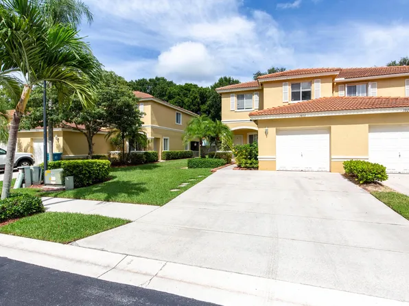 1011 Arezzo Circle, Boynton Beach, FL 33436
