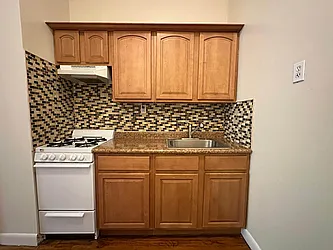 Rented by Cover Realty NYC