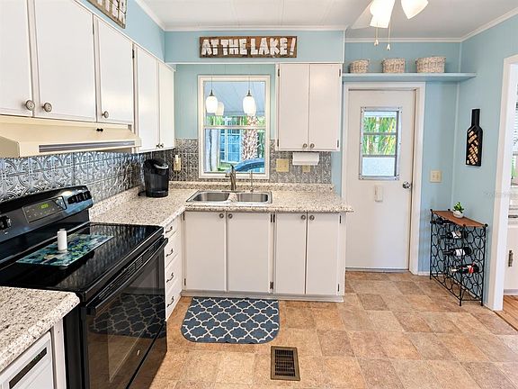 4th image of 419 SINCLAIR CIRCLE