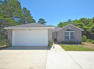 618 Dolphin Dr, Panama City Beach, FL 32413