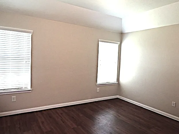 5931 Brenwood Trails Ln — Photo 4