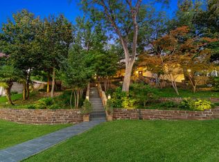 3216 Mapleleaf Cir, Dallas, TX 75233