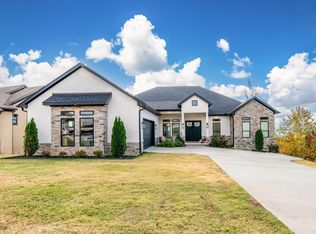 157 Manitou Dr, Maumelle, AR 72113