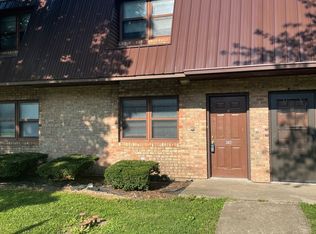 302 Martin Ct APT C, Catlin, IL 61817