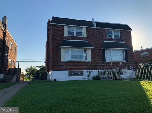 2812 Guilford St, Philadelphia, PA 19152