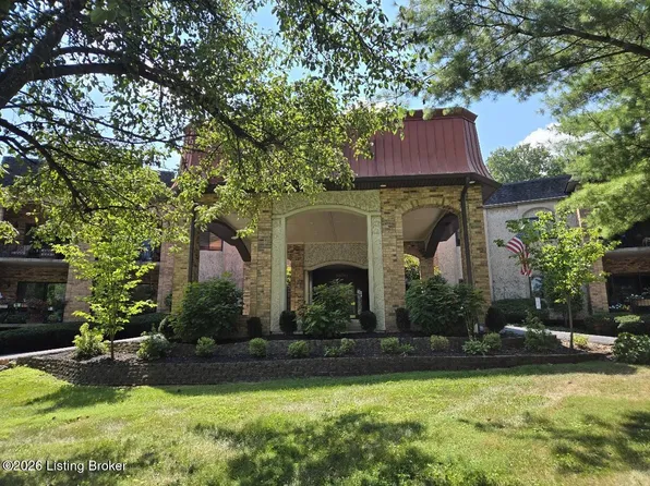 5800 Coach Gate Wynde APT 273, Windy Hills, KY 40207