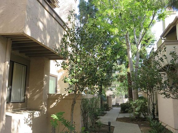 Common area walk way