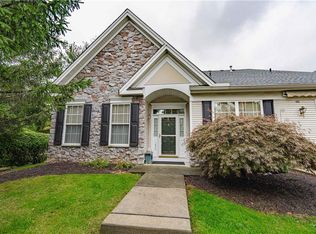 1804 Felicity Ln, Hellertown, PA 18055