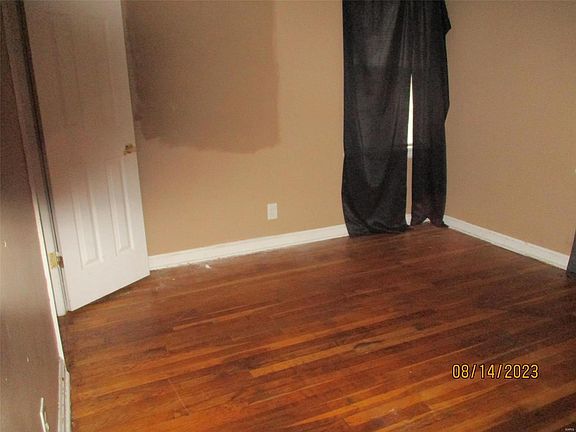5th image of 1426 Attica Dr