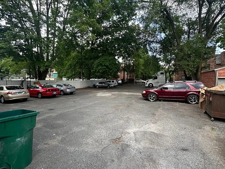 22 Atwood St #C6 — Photo 10