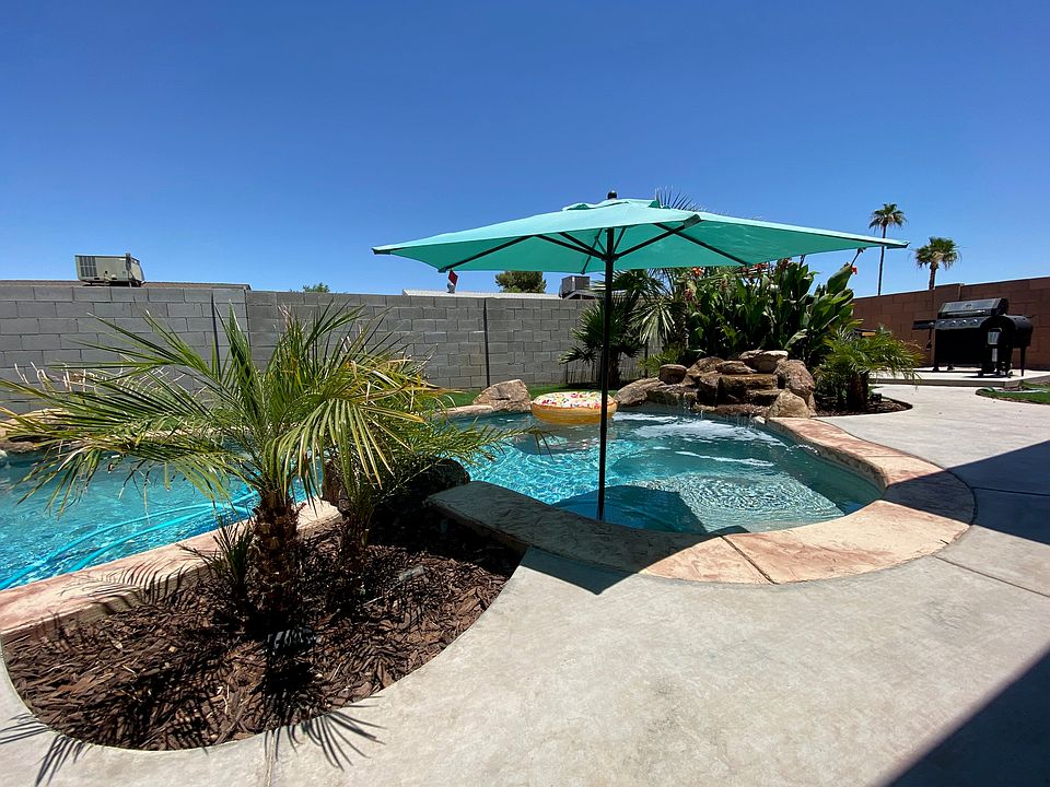 Backyard pool