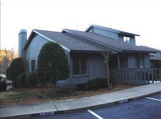 12 Graystone Way, Taylors, SC 29687