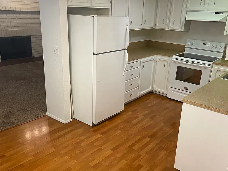 4514 Olympic Blvd #2 — Photo 1
