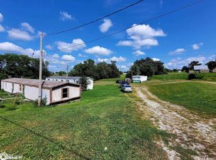 603 S 200th Ave, Sigourney, IA 52591