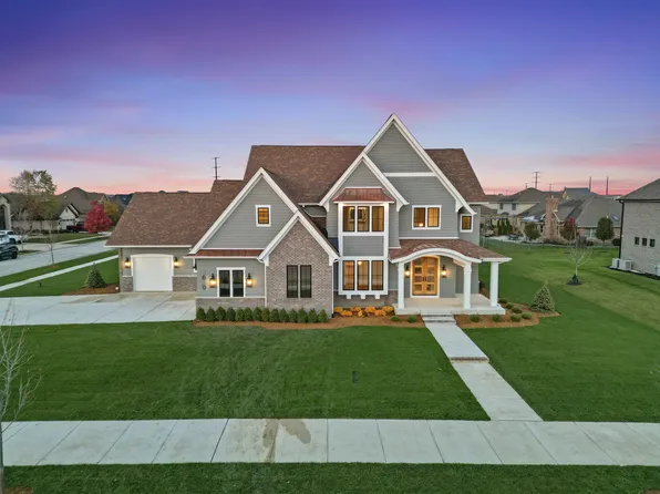 8650 W 105th Ave, Saint John, IN 46373