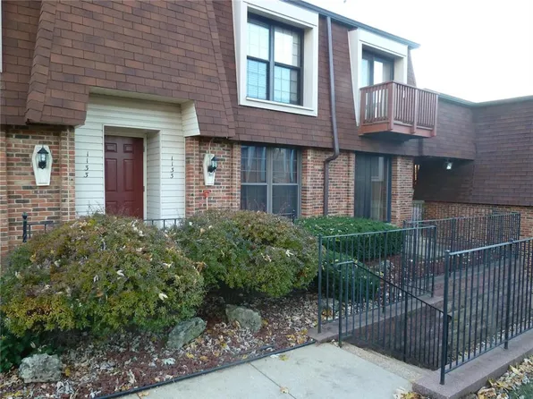 1133 Appleseed Ln APT B, Saint Louis, MO 63132
