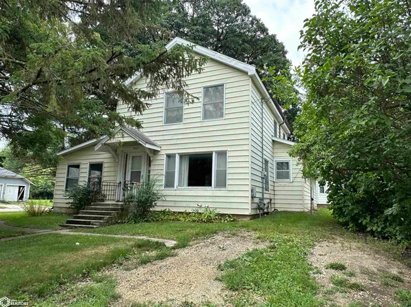 803 Stevens St, Iowa Falls, IA 50126