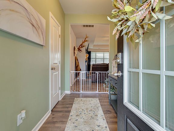 4th image of 1034 Altavista Ln